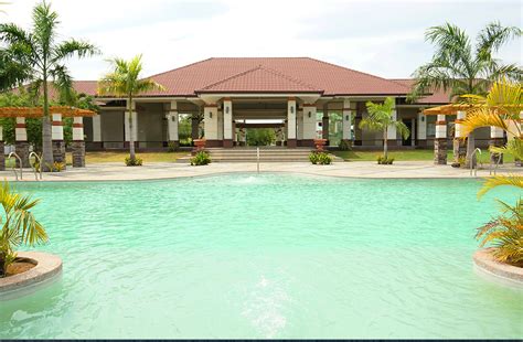 Citta Grande by Calmar Land .
